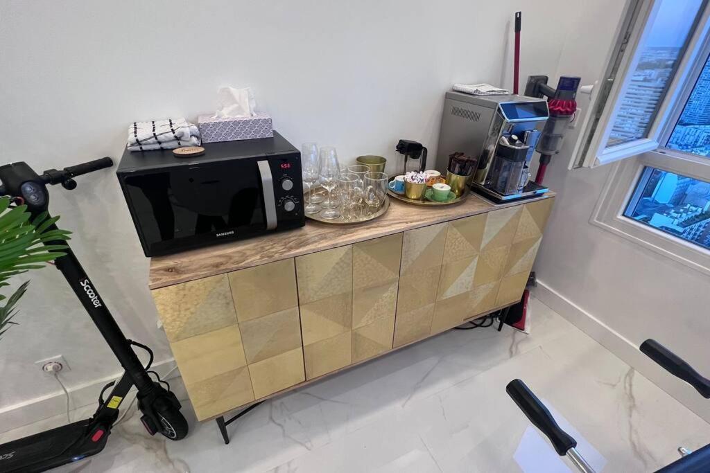 Nice Apartment With Amazing View Of Paris + Parking Ngoại thất bức ảnh