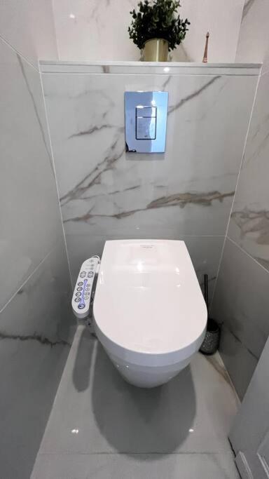 Nice Apartment With Amazing View Of Paris + Parking Ngoại thất bức ảnh